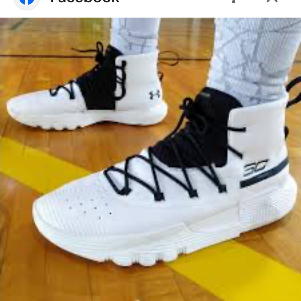 Under Armour SC 3ZerO 2 White in great condition